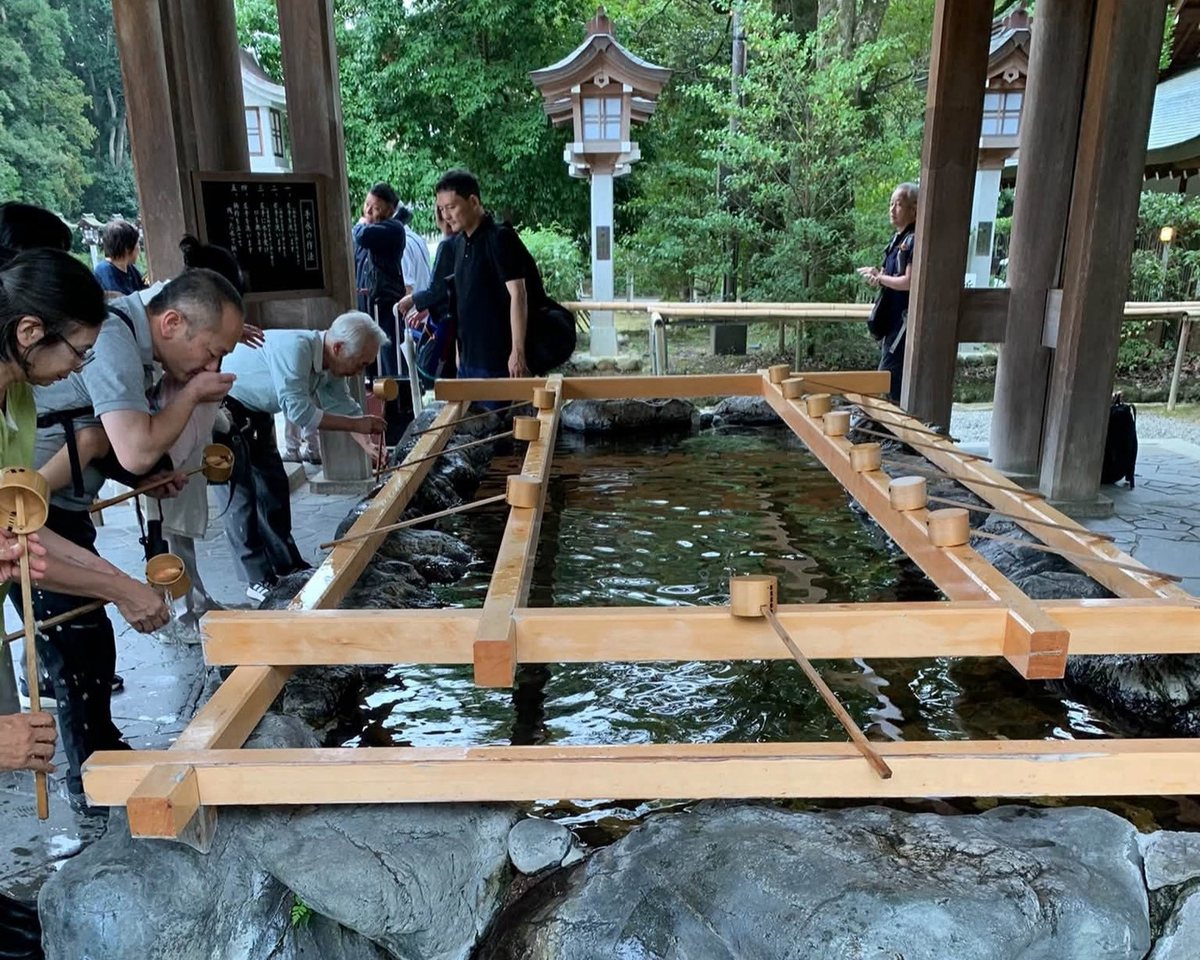 橿原神宮の手水舎